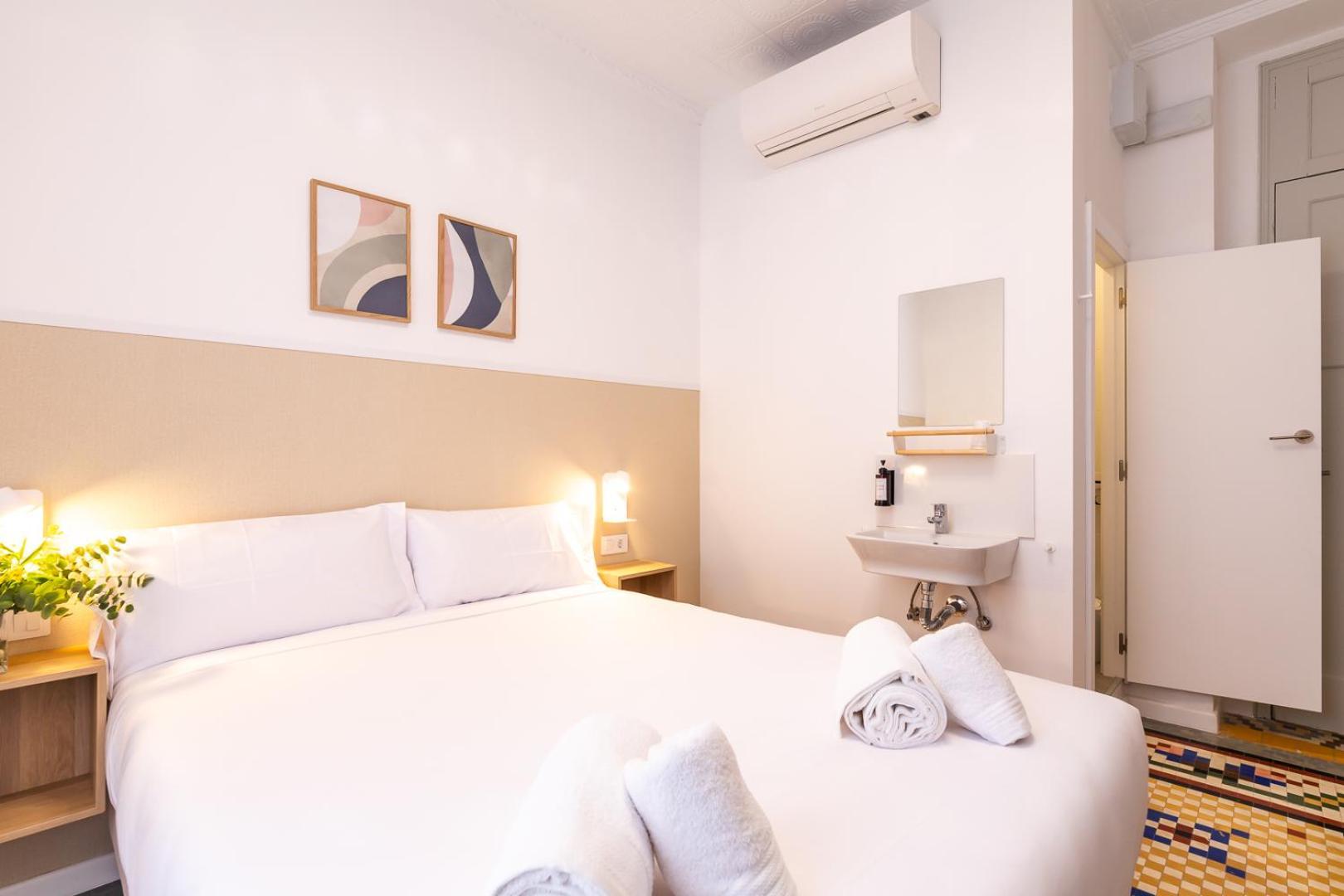 Pension Alicante By Moontels Valencia Eksteriør bilde
